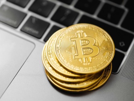 usdt的软件_比特币最早在哪里交易